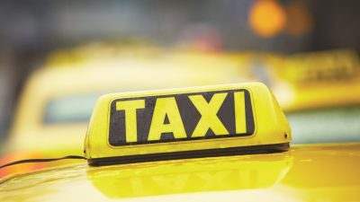 Ταξί: Ανανέωση του στόλου ή επέκταση του ορίου απόσυρσης;