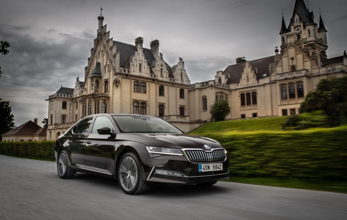 Οι τιμές του νέου SKODA SUPERB λίγο πριν την πρεμιέρα του μοντέλου