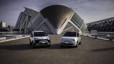 Τα FIAT 500 και Fiat Panda με υβριδική τεχνολογία