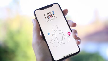 Tεχνολογία και ηλεκτροκίνηση πάνε μαζί , μας λέει η OPEL