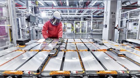 Το Volkswagen Group αναβαθμίζει συνεχώς τόσο τις εγκαταστάσεις όσο και τις διαδικασίες παραγωγής