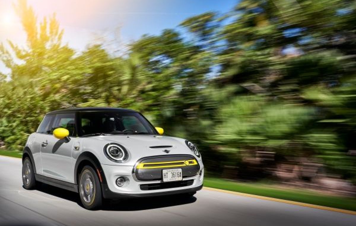 Η μείωση των εκπομπών CO 2 θα επιτευχθεί μέσω εκατομμυρίων ηλεκτροκίνητων οχημάτων