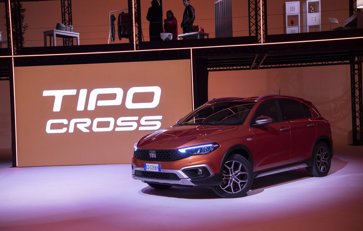 Πρεμιέρα για το Νέο Tipo Cross και τη νέα γκάμα των Tipo και Panda