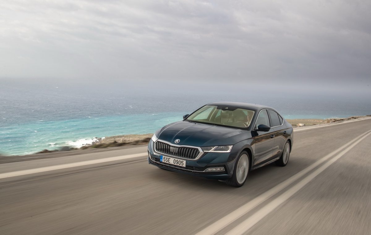 Η SKODA OCTAVIA υποψήφια για το πανευρωπαϊκό βραβείο “Car of the Year”