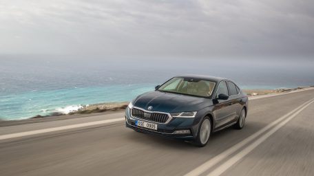 Η SKODA OCTAVIA υποψήφια για το πανευρωπαϊκό βραβείο “Car of the Year”