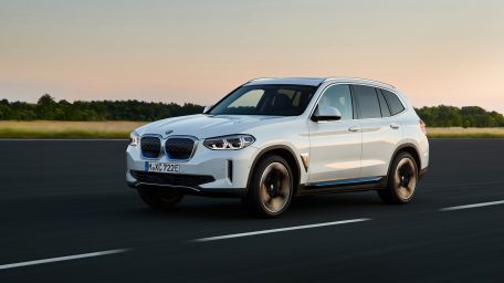 H BMW iX3 στην Ελληνική αγορά