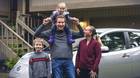 Ναι, στα ηλεκτρικά λέει το 70% των ιδιοκτητών ΙΧ, σύμφωνα με τη NISSAN!