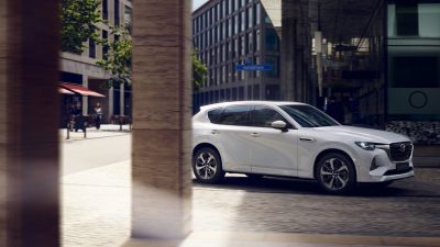 Το ολοκαίνουργιο Mazda CX-60 PHEV παρουσιάζει την πρώτη plug-in πλήρως υβριδική τεχνολογία