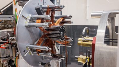 ΤΟ ΝΕΟ ΕΡΓΟΣΤΑΣΙΟ ΗΛΕΚΤΡΟΚΙΝΗΤΗΡΩΝ ΤΗΣ RENAULT