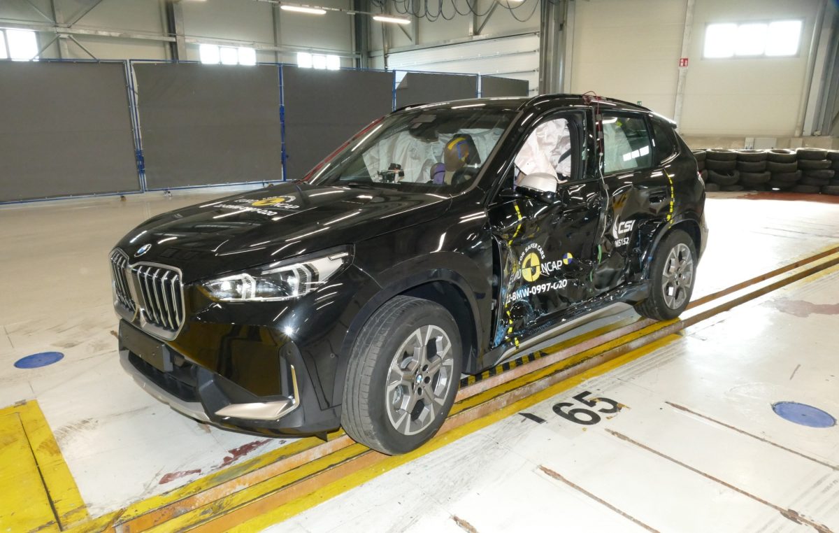 Η νέα BMW X1 και η νέα BMW Σειρά 2 Active Tourer έπεισαν τους ειδικούς με τα καινοτόμα συστήματά τους στον τομέα της παθητικής ασφάλειας.