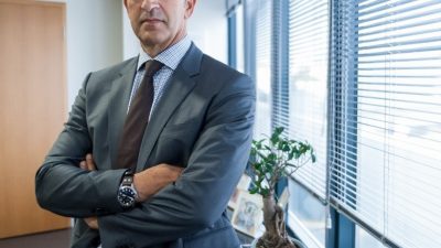 Ο Στήβεν Σίρτης αναλαμβάνει CEO της Grand Automotive Hellas