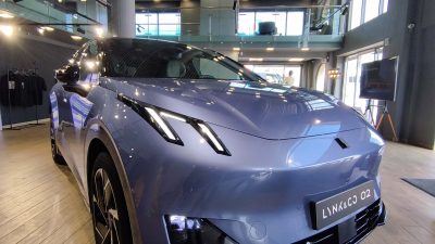 Lynk & Co 02: Το στιλάτο ηλεκτρικό SUV που βάζει την Κίνα στο προσκήνιο