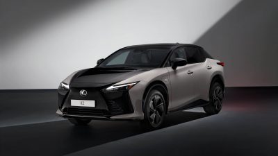 Η Lexus οδηγεί τις εξελίξεις στην καινοτομία της τεχνολογίας BEV