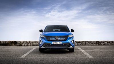 Renault Rafale: Το νέο plug-in SUV των 300 ίππων που αλλάζει τα δεδομένα