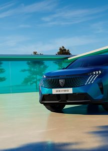 Το 3008 είναι το καλύτερο παράδειγμα της δέσμευσής της για βιώσιμη κινητικότητα