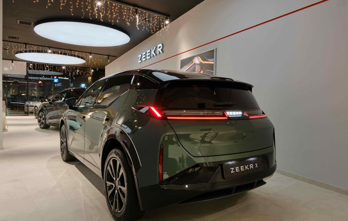 Το πρώτο ZEEKR Experience Store στην Ελλάδα άνοιξε τις πύλες του