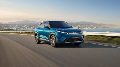 Το νέο BYD ATTO 2 DM-i φέρνει την τεχνολογία Super Hybrid στην κατηγορία των compact SUV