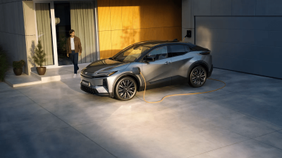Νέα υπηρεσία Toyota HomeCharge: Μια ολοκληρωμένη και αξιόπιστη εμπειρία φόρτισης